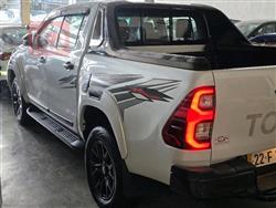 تۆیۆتا هایلۆکس